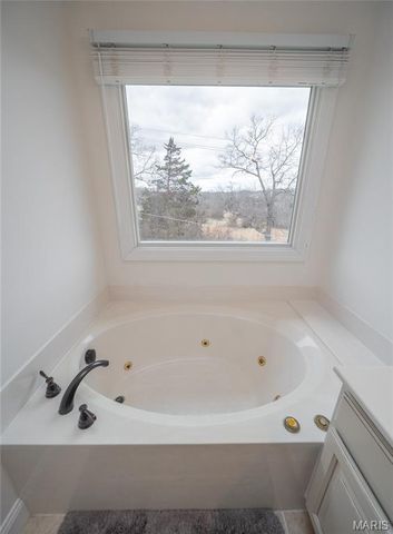 495 Countryside Drive, Rolla, MO 65401