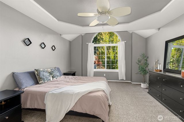 9115 Vancouver Drive NE, Lacey, WA 98516