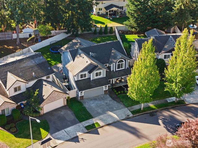 9115 Vancouver Drive NE, Lacey, WA 98516