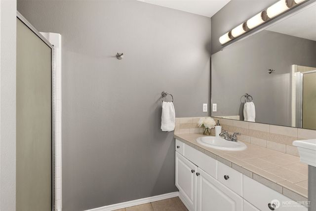 9115 Vancouver Drive NE, Lacey, WA 98516