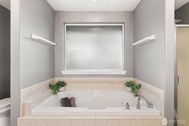 9115 Vancouver Drive NE, Lacey, WA 98516