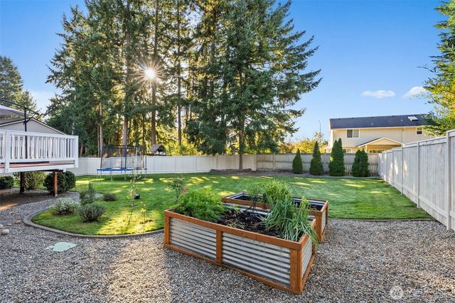 9115 Vancouver Drive NE, Lacey, WA 98516