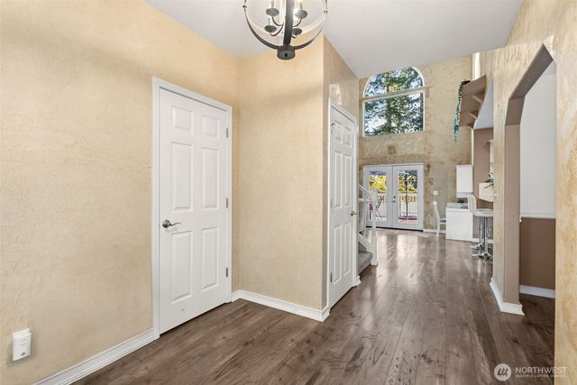 9115 Vancouver Drive NE, Lacey, WA 98516