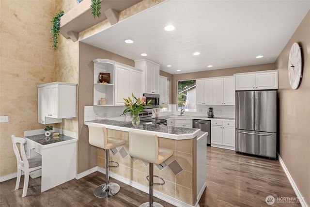 9115 Vancouver Drive NE, Lacey, WA 98516