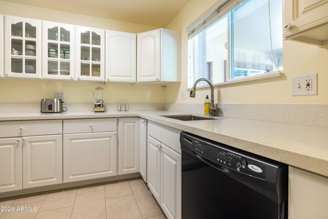 10846 N 109th Avenue, Sun City, AZ 85351