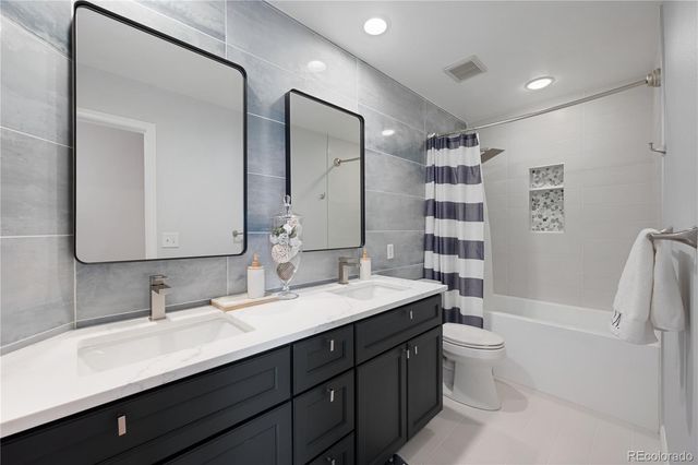 851 Hughes Lane, Highlands Ranch, CO 80126