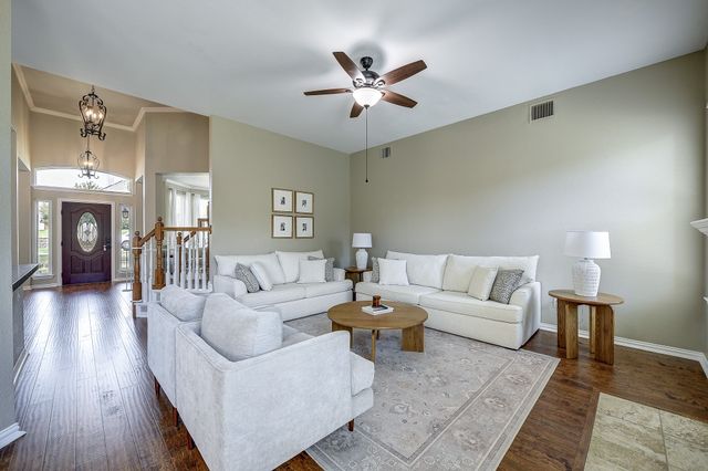 3622 Flagstone Drive, Carrollton, TX 75007