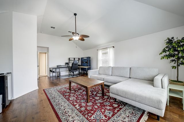 3622 Flagstone Drive, Carrollton, TX 75007