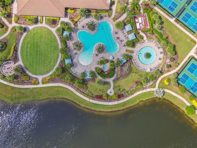 10205 SAINT FRANCIS TERRACE, Palmetto, FL 34221