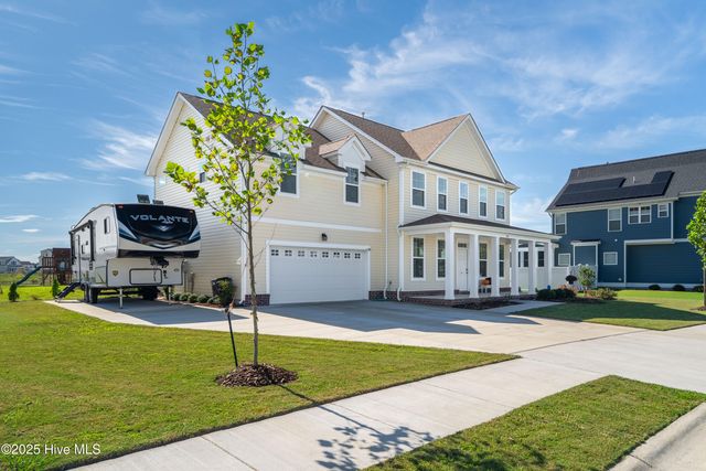 300 Farmstead Loop, Moyock, NC 27958