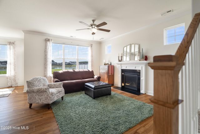 300 Farmstead Loop, Moyock, NC 27958