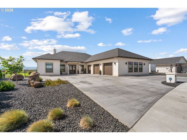 2106 Sw TAHOE Ave, Pendleton, OR 97801