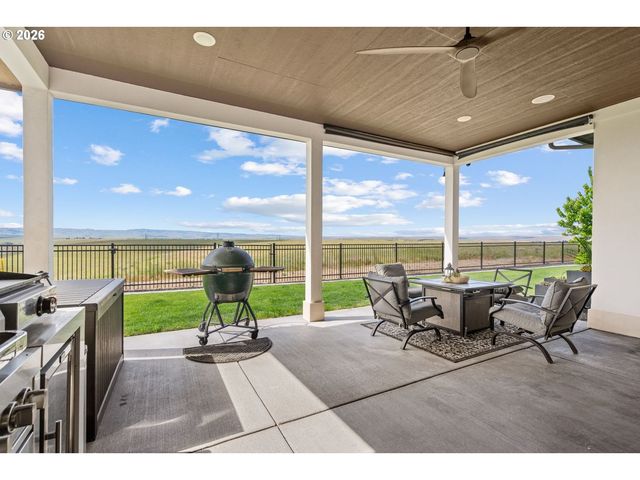 2106 Sw TAHOE Ave, Pendleton, OR 97801