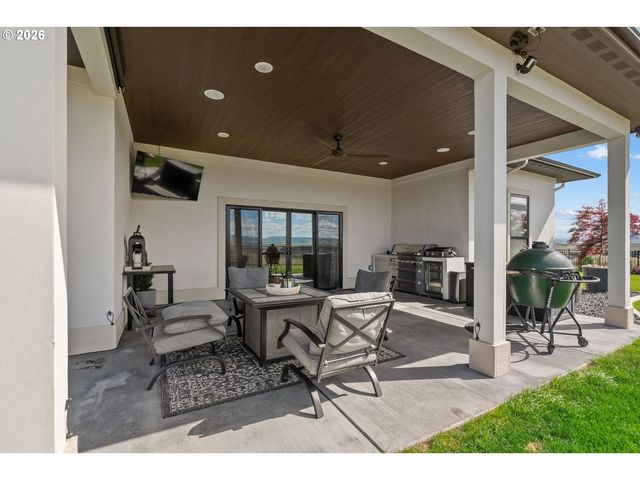 2106 Sw TAHOE Ave, Pendleton, OR 97801