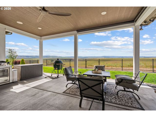 2106 Sw TAHOE Ave, Pendleton, OR 97801