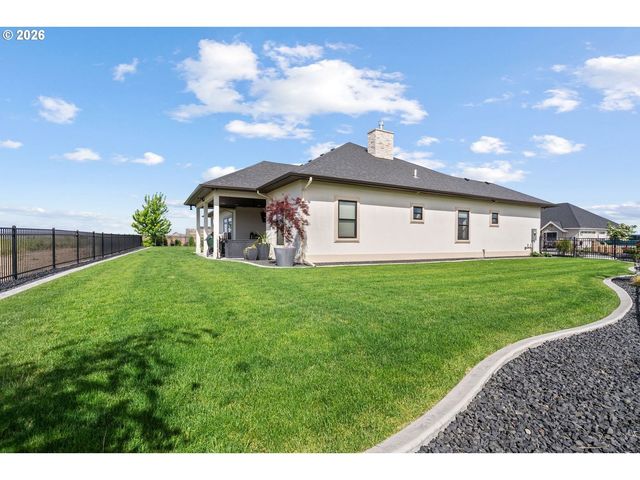 2106 Sw TAHOE Ave, Pendleton, OR 97801