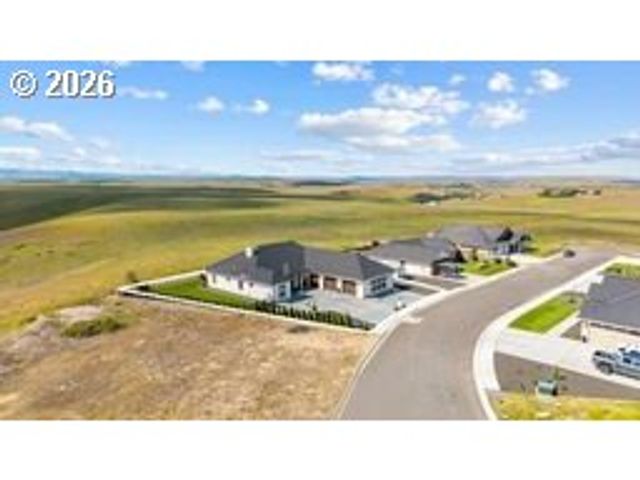 2106 Sw TAHOE Ave, Pendleton, OR 97801