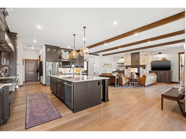 2106 Sw TAHOE Ave, Pendleton, OR 97801