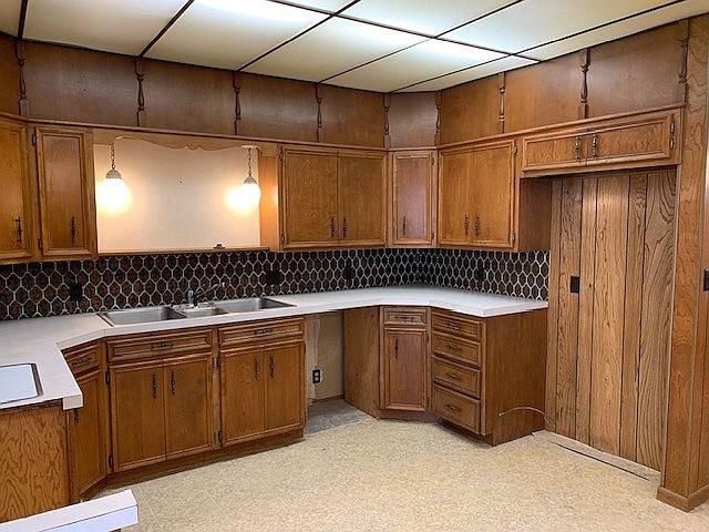 102 Cherry, Minneapolis, KS 67467