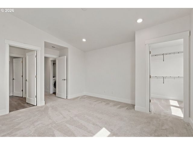 5727 Se 79TH Ave, Hillsboro, OR 97123