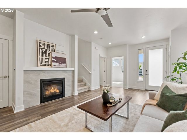 5727 Se 79TH Ave, Hillsboro, OR 97123