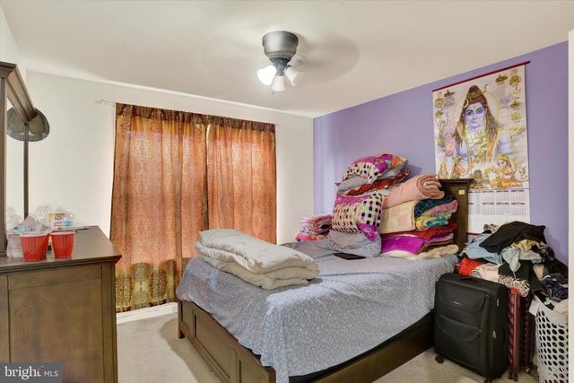 23 HAMLET CIRCLE, Mechanicsburg, PA 17050
