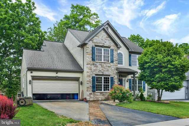 23 HAMLET CIRCLE, Mechanicsburg, PA 17050