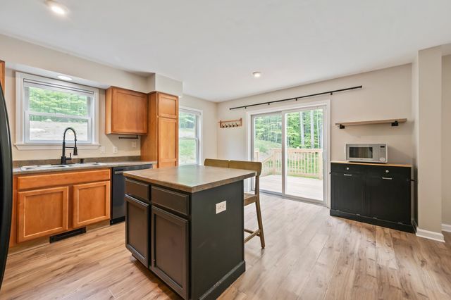 72 Conway Road, Madison, NH 03849