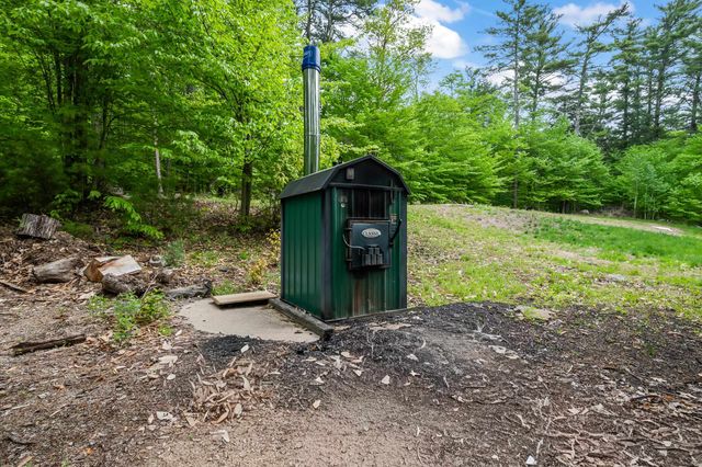 72 Conway Road, Madison, NH 03849