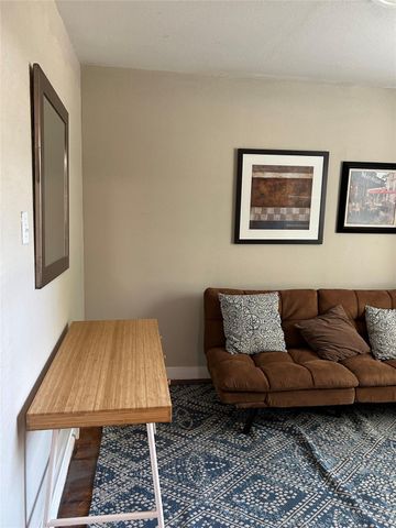 1111 Vasquez ST, Austin, TX 78741