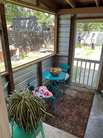 1111 Vasquez ST, Austin, TX 78741