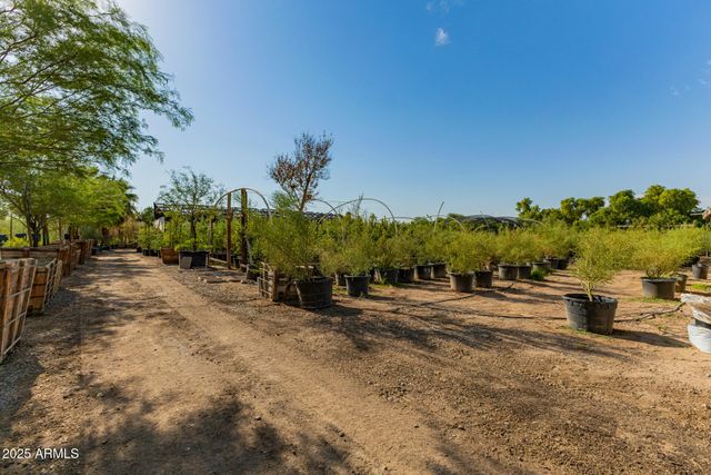 6520 S 28TH Street, Phoenix, AZ 85042