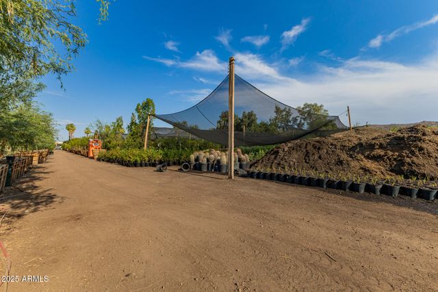6520 S 28TH Street, Phoenix, AZ 85042