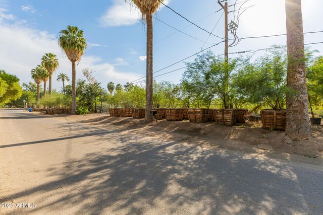 6520 S 28TH Street, Phoenix, AZ 85042