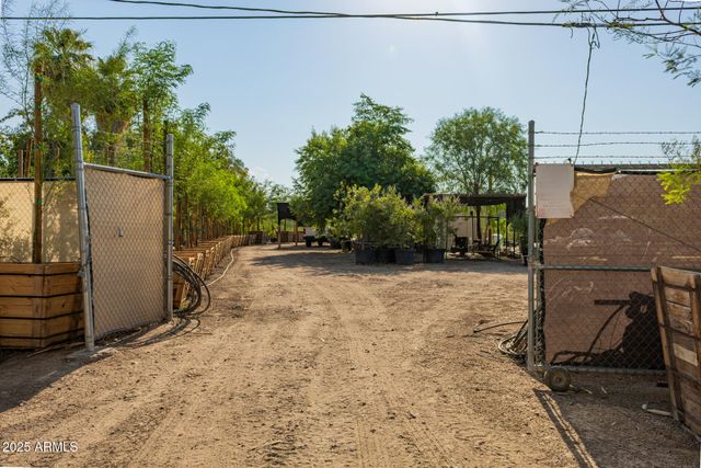 6520 S 28TH Street, Phoenix, AZ 85042