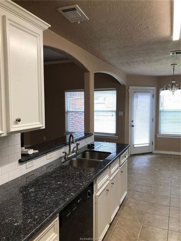 4342 Spring Garden Dr, College Station, TX 77845