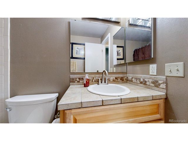 4887 S Field Way, Littleton, CO 80123