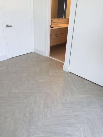 600 NE 27th St 2705, Miami, FL 33137