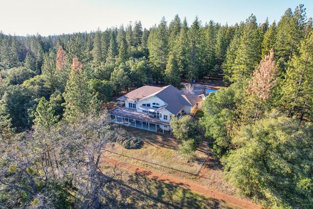 24200 Golden Ridge Dr, Volcano, CA 95689
