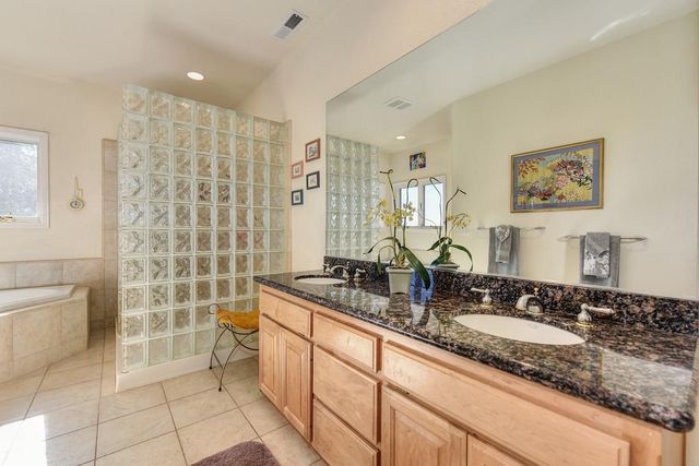 24200 Golden Ridge Dr, Volcano, CA 95689