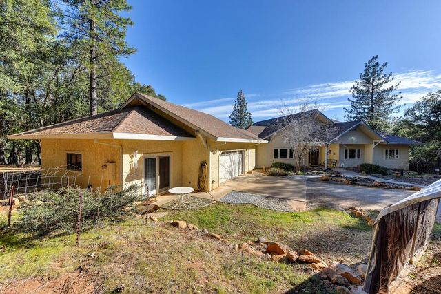 24200 Golden Ridge Dr, Volcano, CA 95689