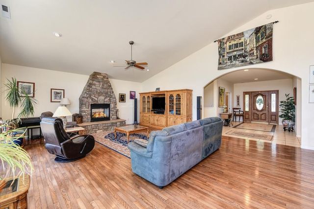 24200 Golden Ridge Dr, Volcano, CA 95689