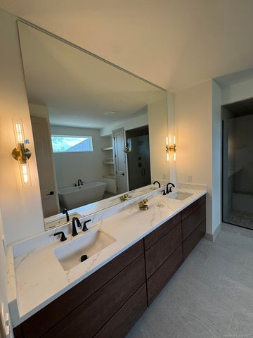 13999 Arthur Court, Washington Twp, MI 48094