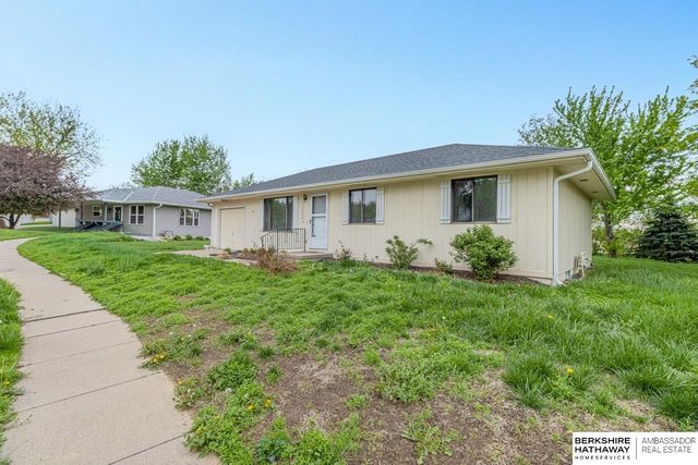 2250 Sunrise Drive, Blair, NE 68008