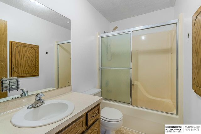 2250 Sunrise Drive, Blair, NE 68008