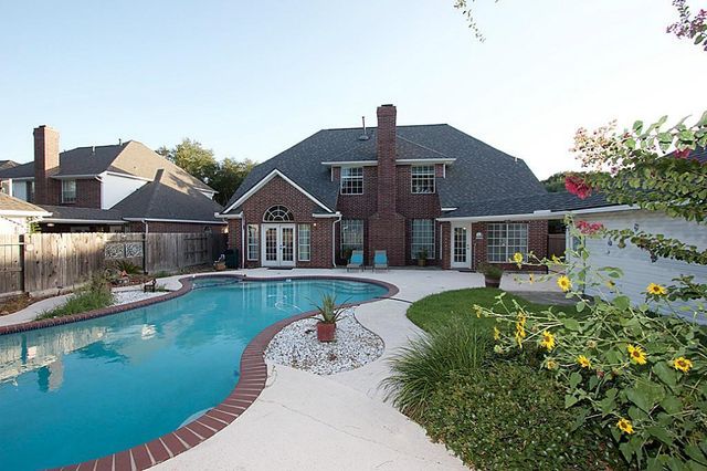 1615 Green Leaf Oaks Drive, Sugar Land, TX 77479