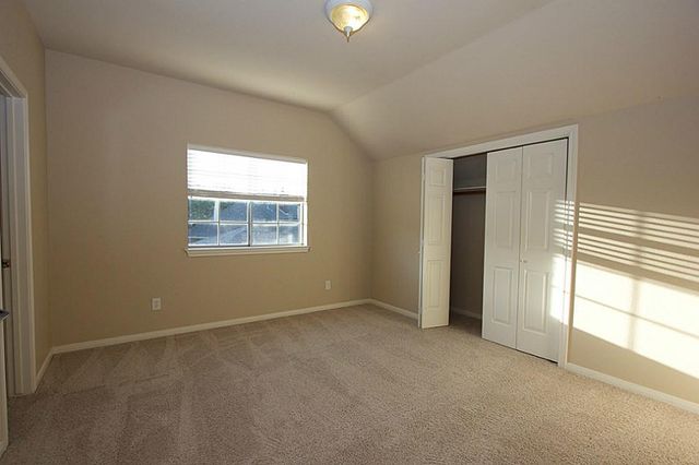 1615 Green Leaf Oaks Drive, Sugar Land, TX 77479