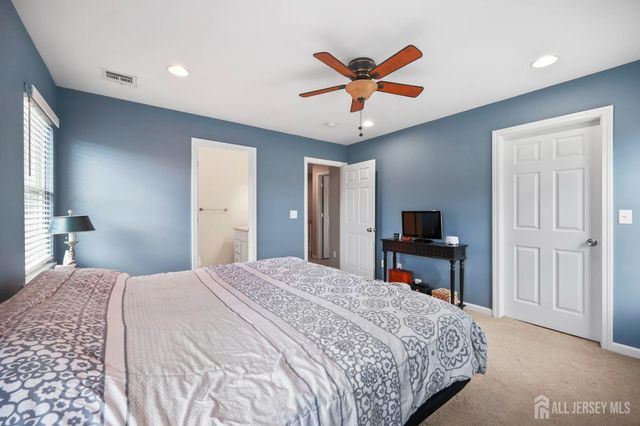 414 fairview Avenue, Colonia, NJ 07067