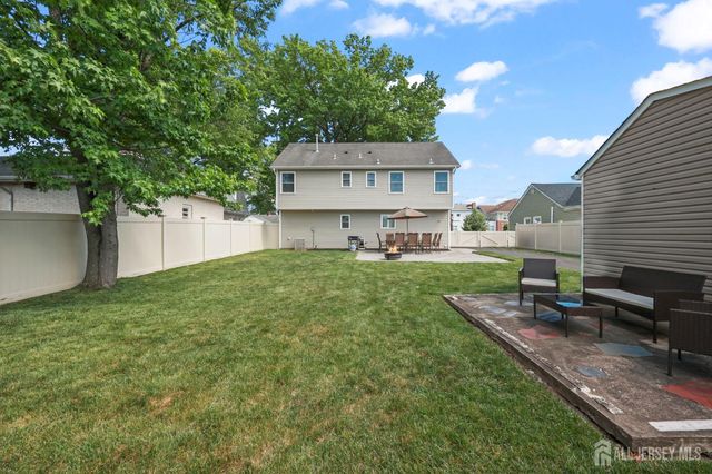 414 fairview Avenue, Colonia, NJ 07067