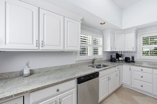 49 Widewater Rd, Hilton Head Island, SC 29926